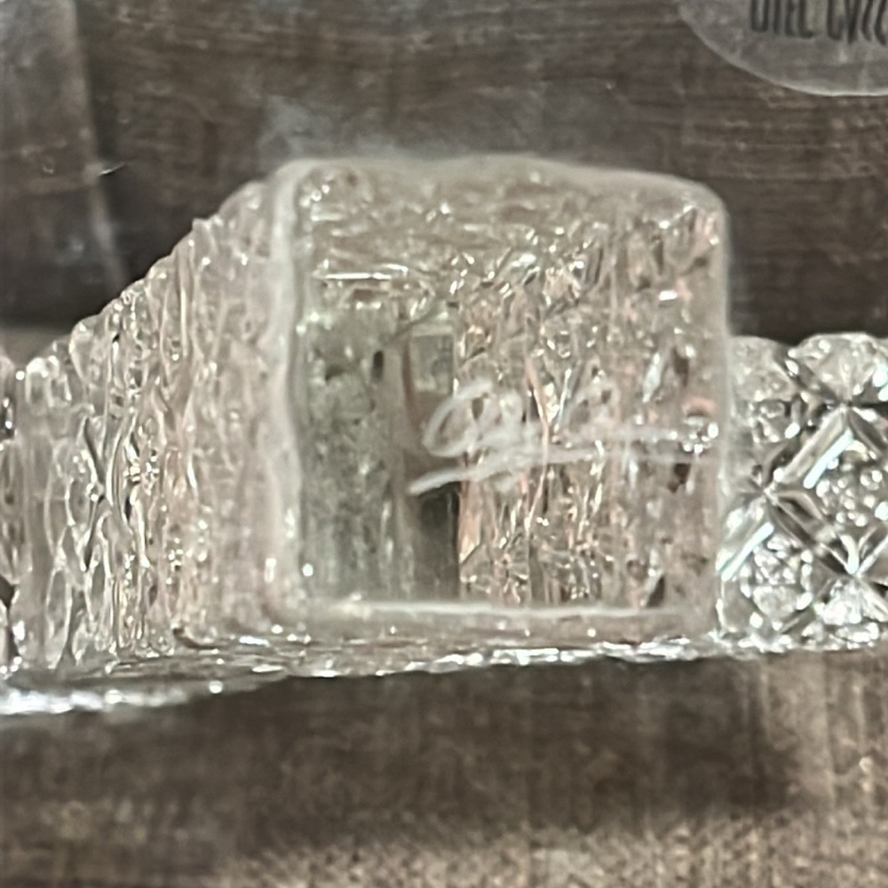Oleg Cassini Crystal Cut Glass Cross "Bless This House" - Picture 7 of 7